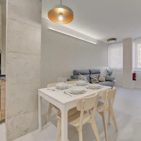 Apartamentos Pamplona Confort By Clabao Exterior photo
