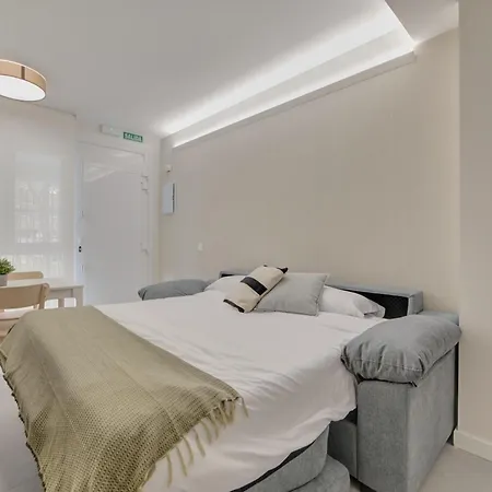 Apartamentos Pamplona Confort By Clabao Exterior photo
